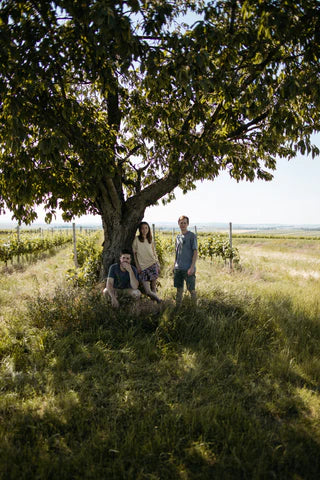 Mathias, Viktoria und Leonhard Schödl vom Weingut Schödl