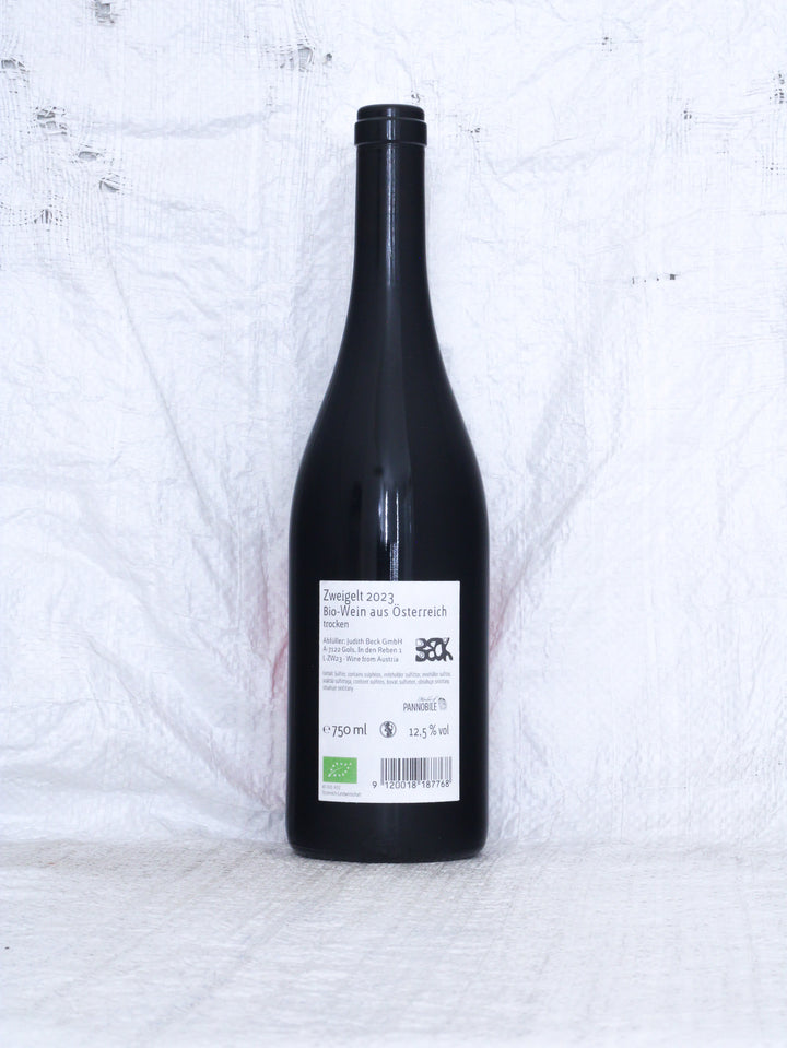 Judith Beck
Zweigelt Klassik 2023 Bio Rotwein Burgenland