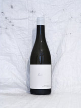 Claus Preisinger Kalk & Kiesel Weiß 2024, österreichischer Naturwein (Cuvée) in der typischen braunen Schlegelflasche.