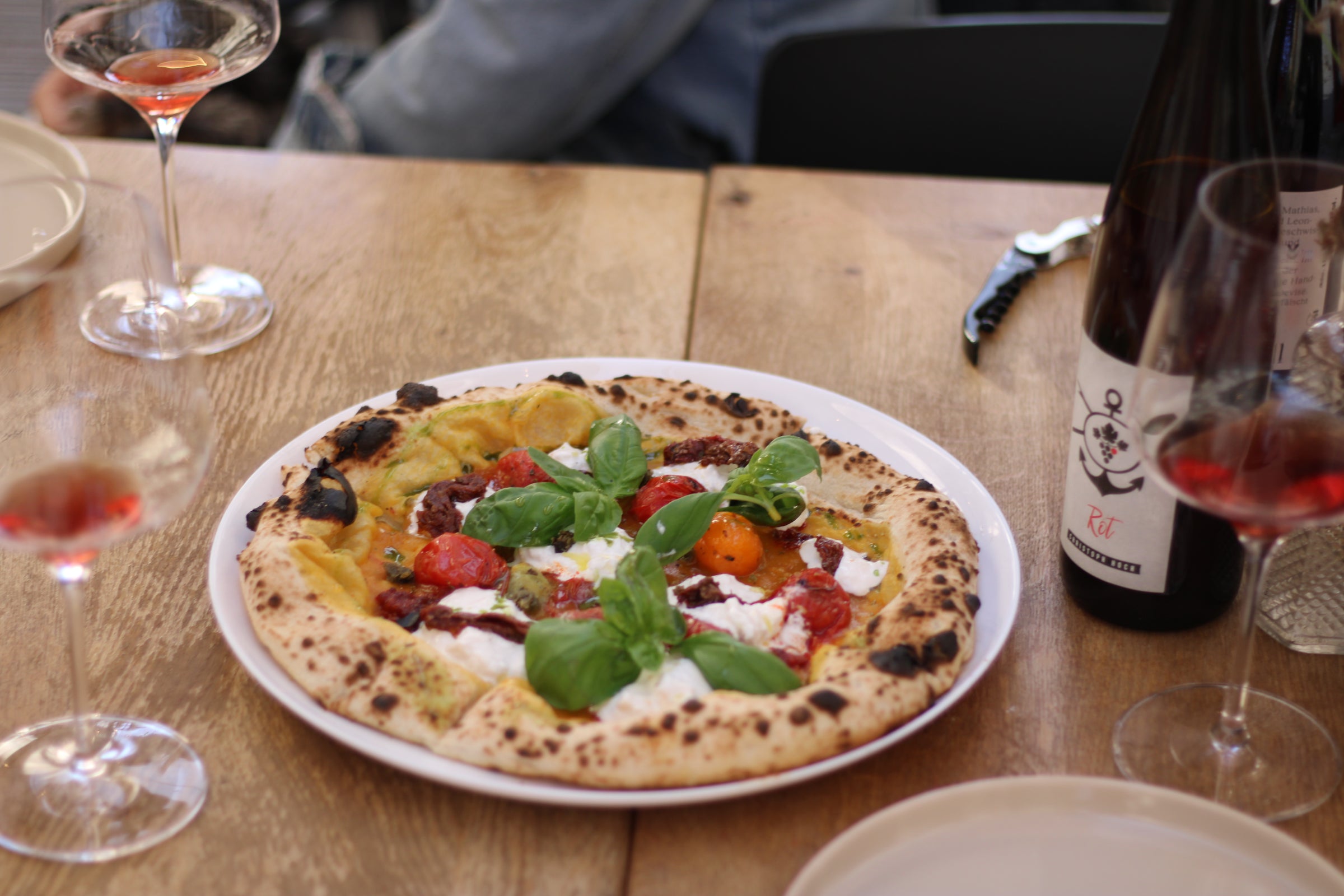 Food and Wine Pairing Pizza Weinskandal