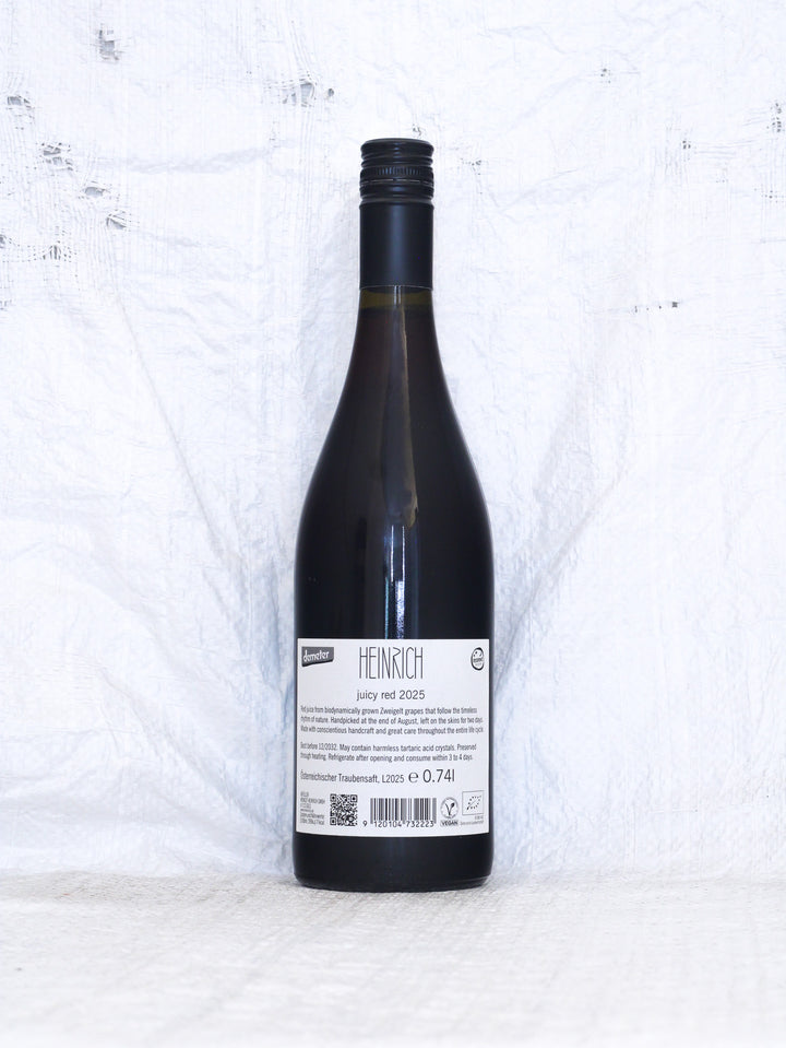Juicy Red Traubensaft Bio Heinrich Flasche Hinteransicht