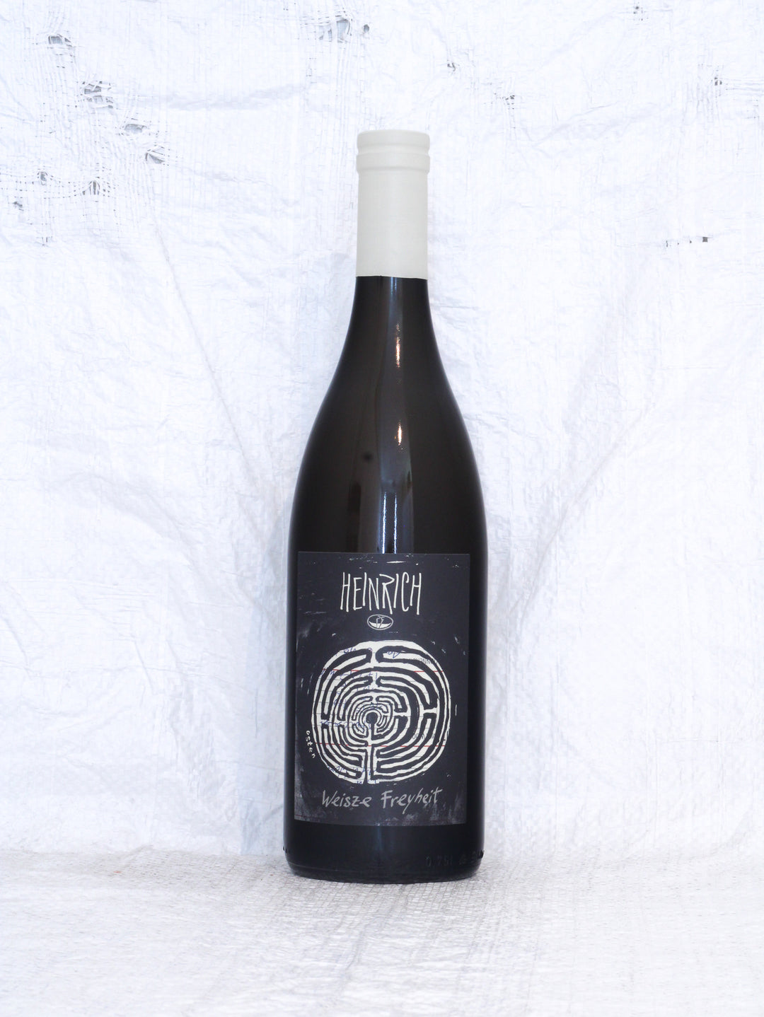 Weingut Heinrich
Weisze Freyheit 2023 Bio Weißwein aus Österreich. Biodynamischer Wein, Demeter.
