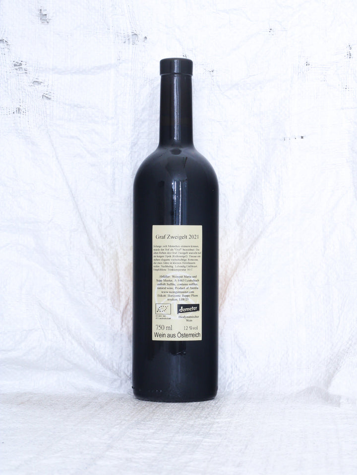 Weingut Maria und Sepp Muster
Graf Zweigelt 2021 Bio Rotwein aus der Steiermark. Biodynamischer Wein, Demeter.