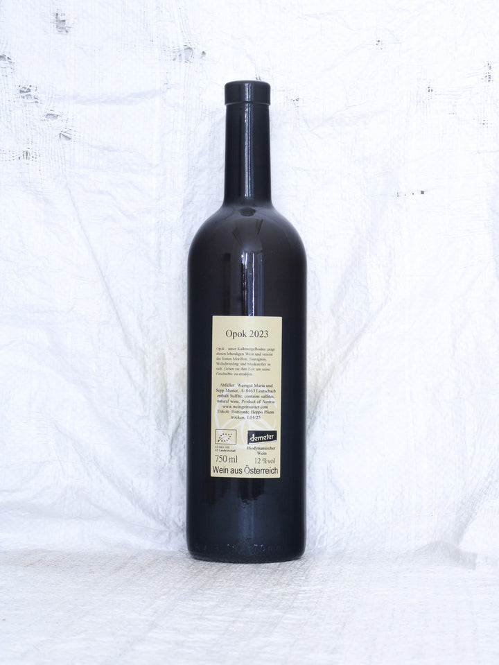 Bio Weißwein aus der Steiermark. Biodynamischer Wein, Demeter.