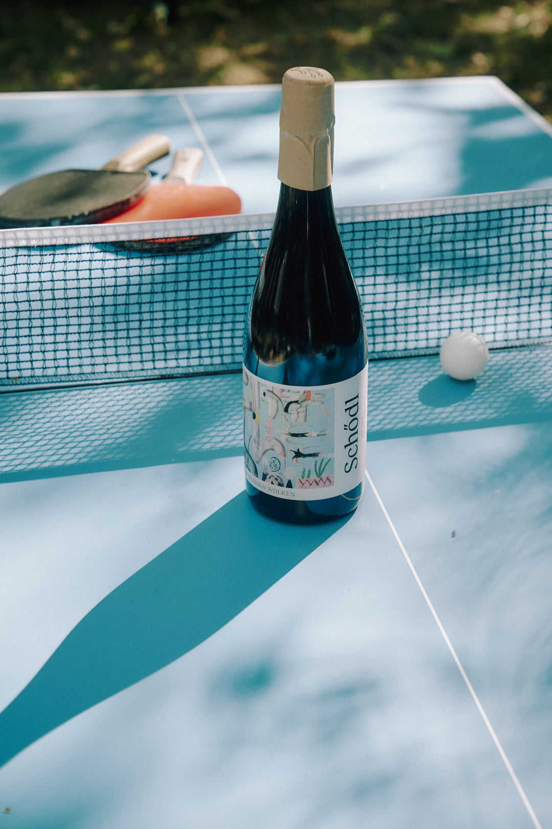 Schödl Family UNTER WEISSEN WOLKEN Blanc de Blancs Brut Nature Sekt aus Österreich, Non Vintage. 