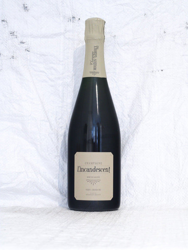 L'Incandescent 2021 Bio Champagner von Mouzon-Leroux – Vorderansicht der Champagnerflasche aus 100% Pinot Noir mit Etikett