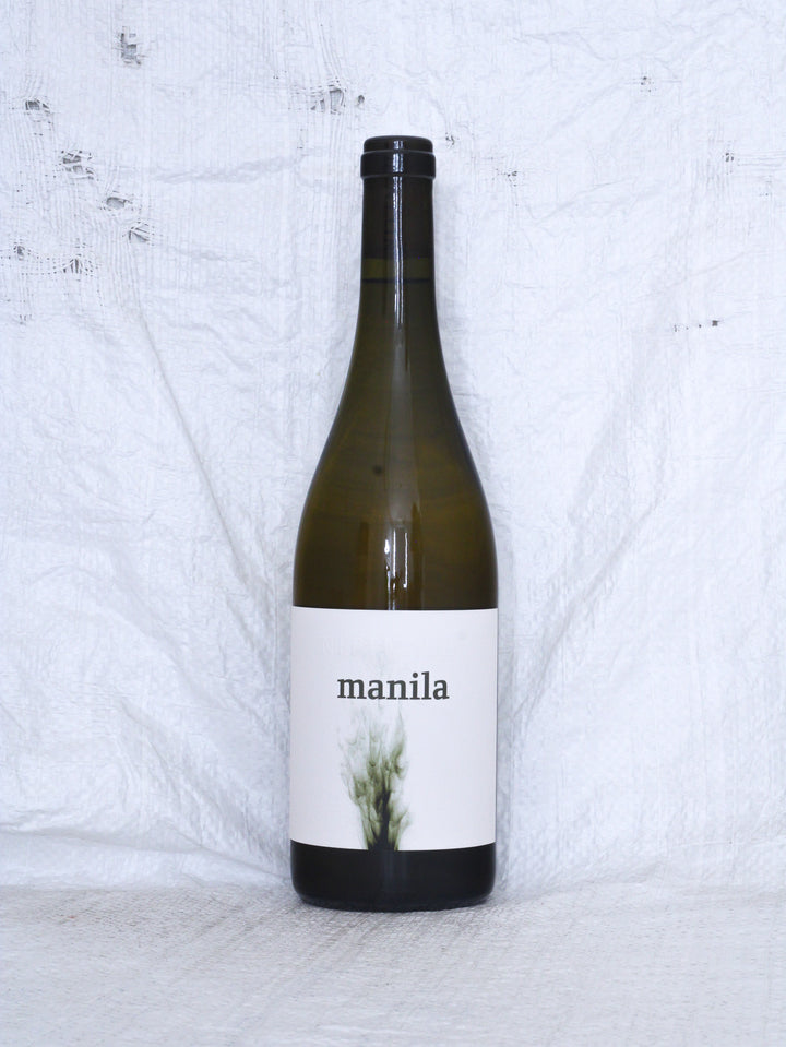 Martin, Andreas & Lydia Nittnaus
Manila Weiß 2025 0,75L Bio Weißwein aus Österreich