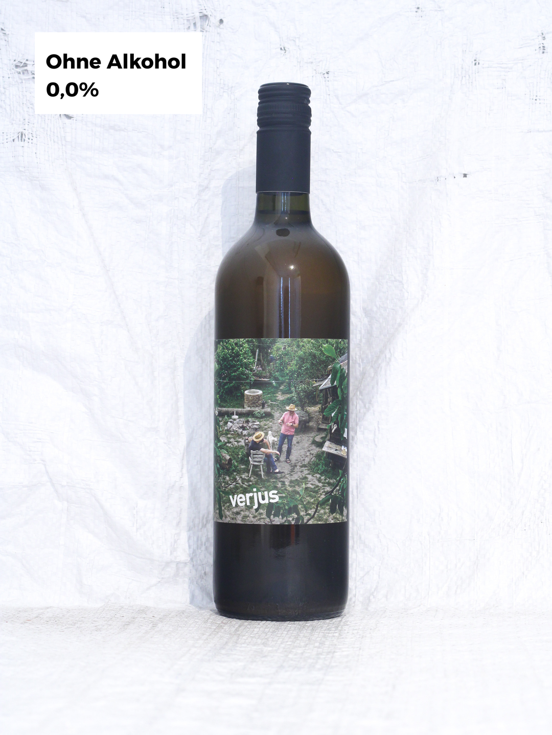 Verjus mit Kräutern versetzt. Biodynamisches Getränk, Demeter. Andert.